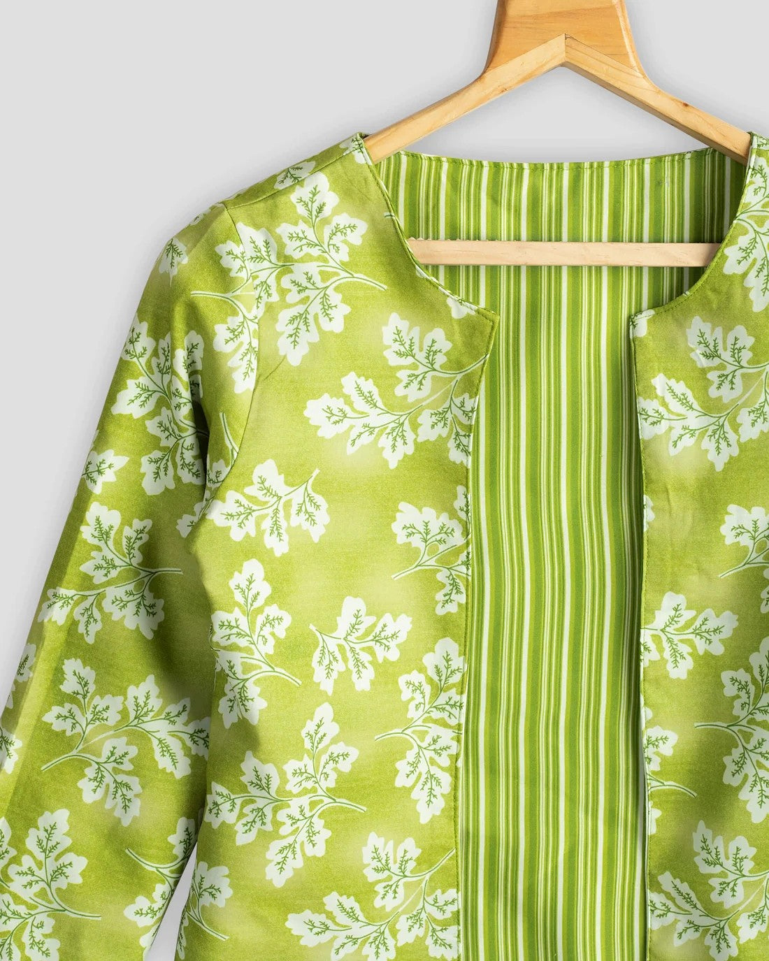 Parrot Green Colour Stripes & Floral Printed Double Sided Wear Jacket For Women's