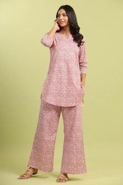 Women Pink Color Notch Neck Co-Ord Sets